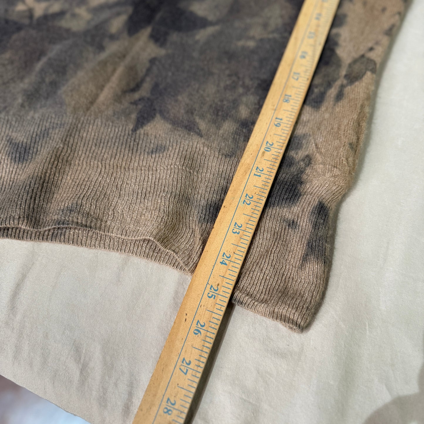 Cashmere - Medium Eco Printed Sweater