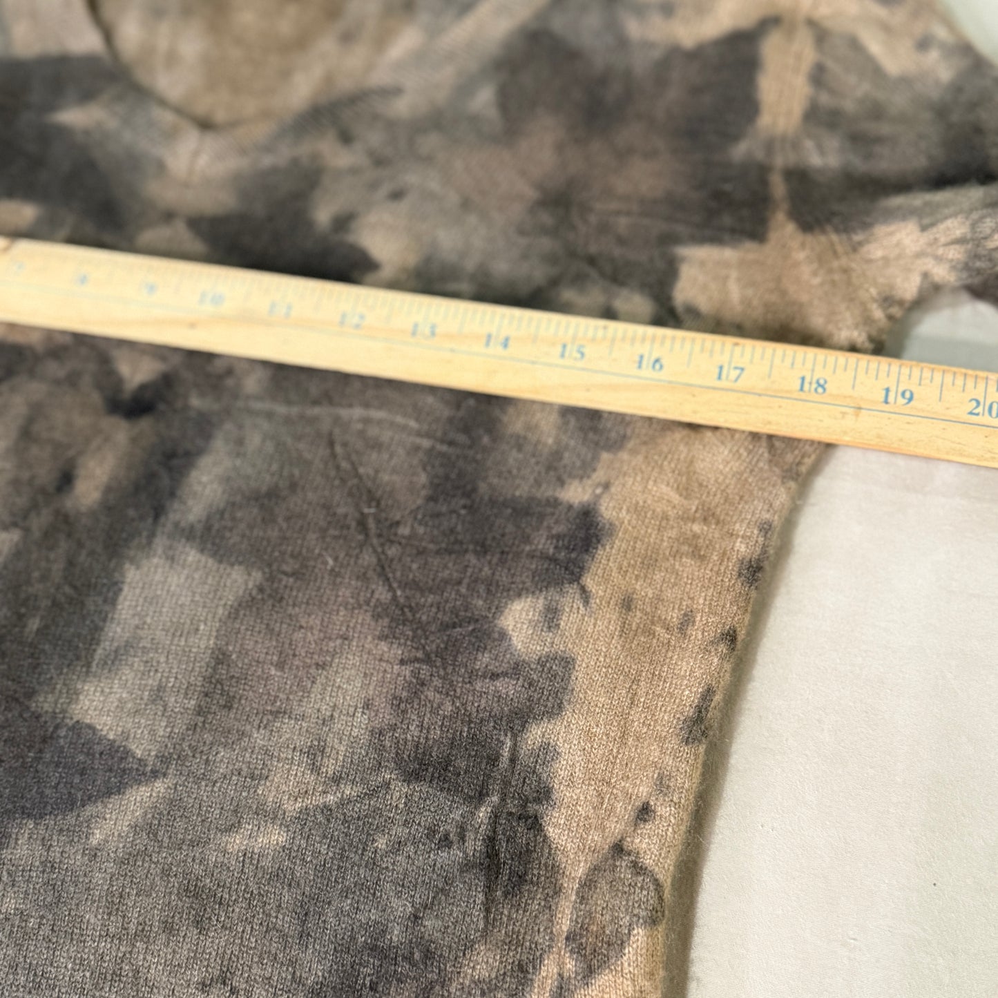 Cashmere - Medium Eco Printed Sweater